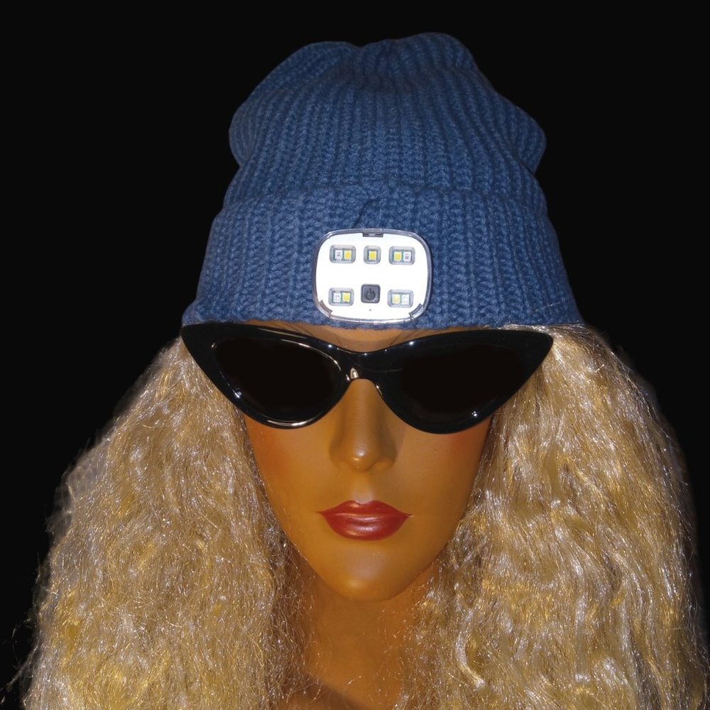 Unisex Knit Beanie Denim Blue with 5 LED Headlight, USB cord, Face wrap – NWOT